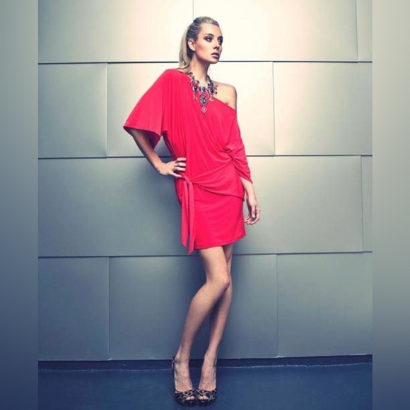 Abi Ferrin Dresses & Skirts - Abi Ferrin 5 way Drwas